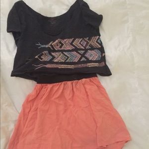 Duo | Cotton on skirt and American eagle top!